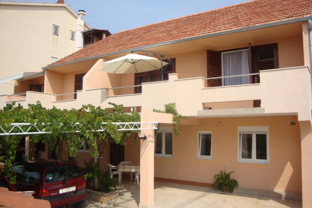 Apartments Pavlov Tisno Εξωτερικό φωτογραφία