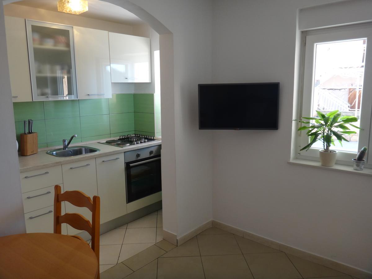 Apartments Pavlov Tisno Εξωτερικό φωτογραφία